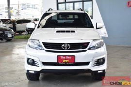 Toyota Fortuner 3.0 TRD Sportivo 4WD SUV AT ปี 2015